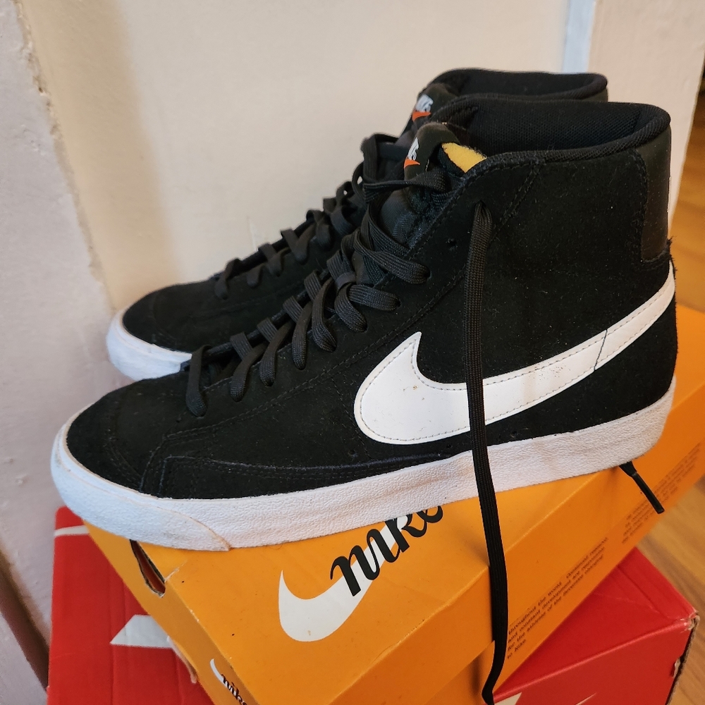 Nike Blazer size 9 men - Picture 3 of 4